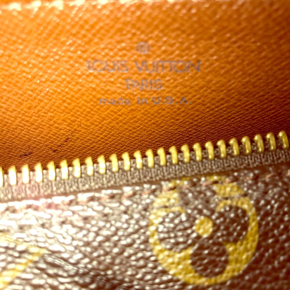 Louis Vuitton Papillon 26 Barrel monogram